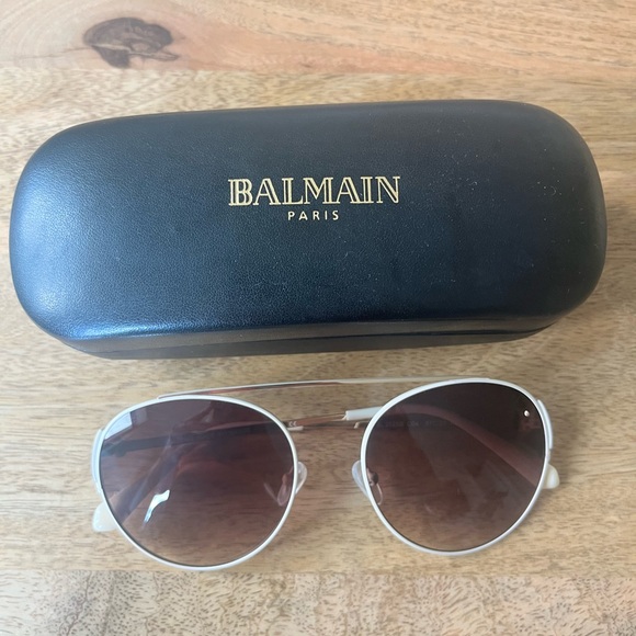 Balmain Bridgeless Sunglasses - Picture 4 of 4